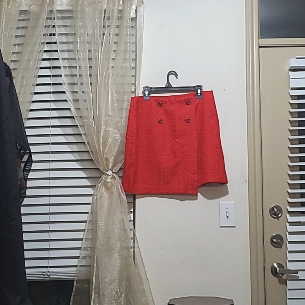 Red skirt
